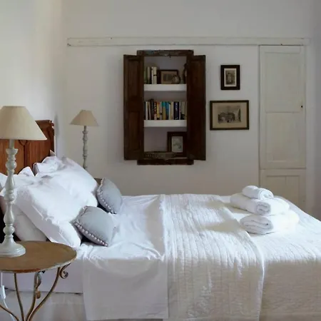 House La France -ramparts & Riverside لاجراس
